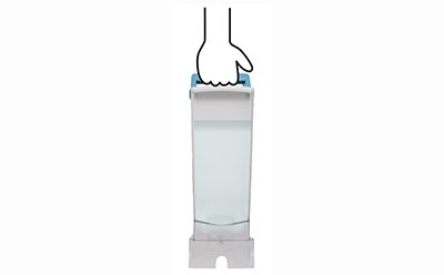 Transparent, mobile Switch Tank is easy to carry between RO water production station & ultrapure water dispensing module Transparent, mobile Switch Tank is easy to carry between RO water production station & ultrapure water dispensing module