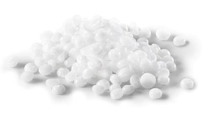 Colorless sodium hydroxide/potassium hydroxide pellets Colorless or white pellets of a caustic base sodium hydroxide/potassium hydroxide