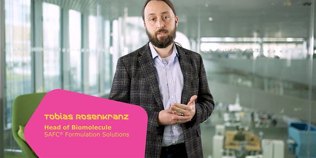 <p>New solution for high-concentration biologics: How to reduce protein viscosity</p>
 Tobias Rosenkranz, Head of Biomolecule SAFC Formulation Solutions, in a lab setting.