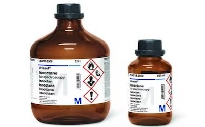 Bottles of Uvasol® isooctane Two amber bottles of Uvasol® isooctane for spectroscopy