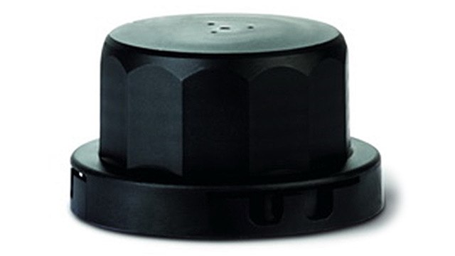 The new screw closure with overpressure valve 뚜껑에 3개의 가스 배출 구멍이 보이는 과압 밸브가 달린 신규 스크루 잠금 마개.