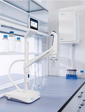 Milli-Q® IQ 7000 ultrapure water system with Q-POD® dispenser Wall-mounted Milli-Q<sup>®</sup> IQ 7000 water system with Q-POD<sup>®</sup> dispenser on the lab bench