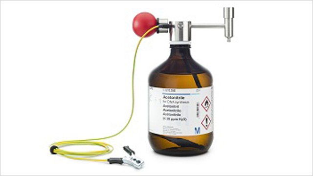<p>Solvents bottle withdrawal system</p>
 Solvents bottle withdrawal system