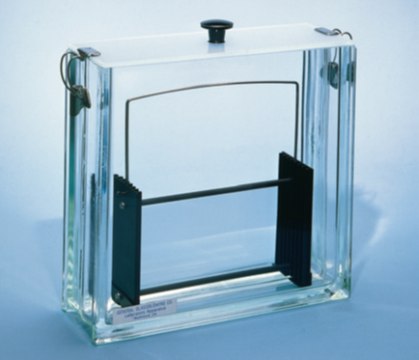 Latch-lid&#8482; TLC developing chambers For use with 20&nbsp;cm × 20&nbsp;cm plates