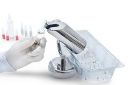 Steritest® Glass Ampoule Breaker Steritest® accessory, To safely open the glass ampoules